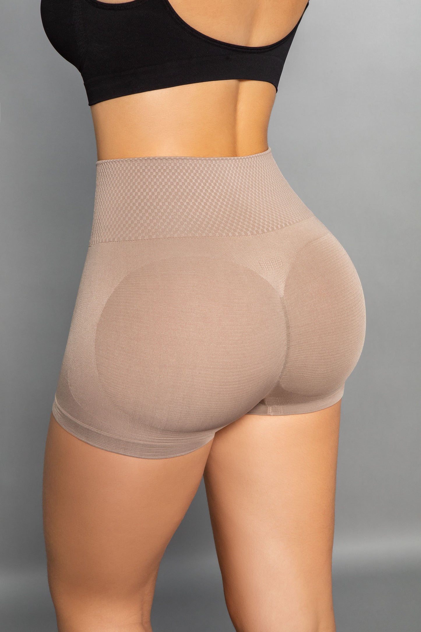 Ref. 1510 | Short Seamless Control Abdomen